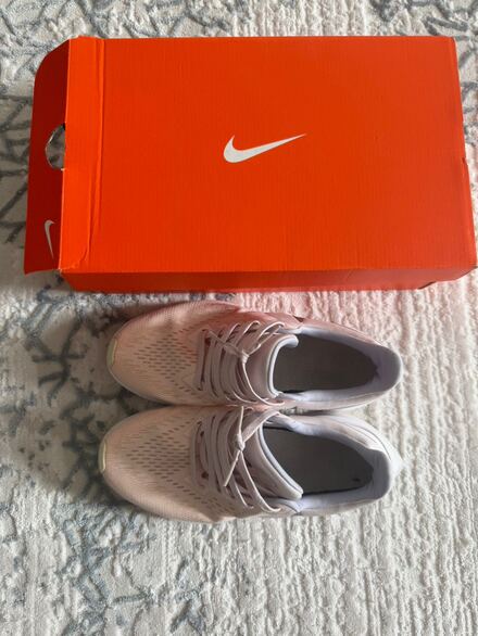 Nike Pembe Spor Ayakkabı