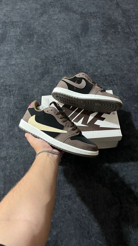 TRAVİS SCOTT X JORDAN LOW MOCHA