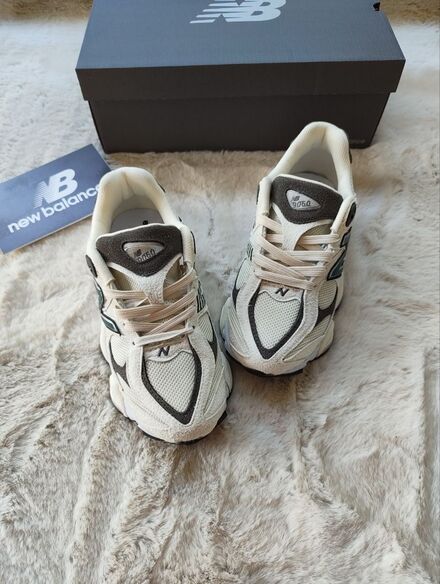 New Balance 9060 - Krem Rengi Sneaker