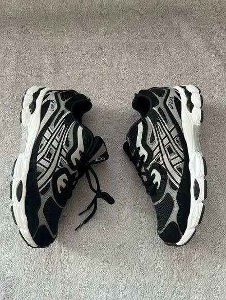 Asics Siyah Spor Ayakkabı
