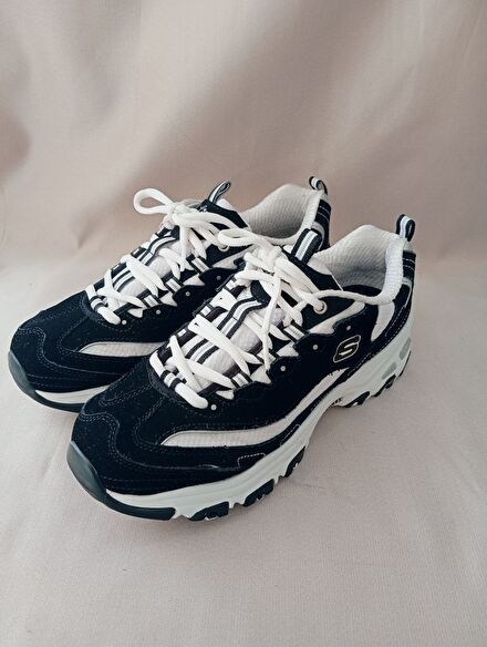 Skechers d'lites