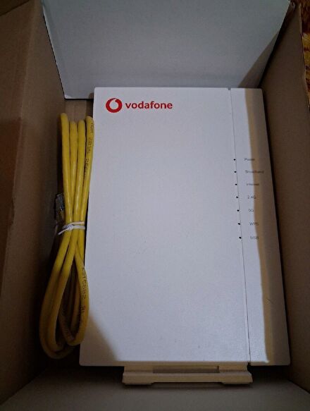 ZTE VODAFONE WİFİ 6 FİBER MODEM SIFIRDIR