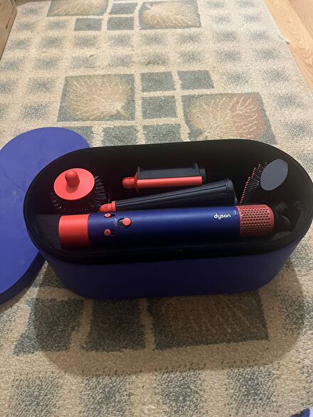 Dyson airwrap id