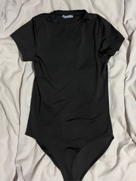 Siyah Basic Body