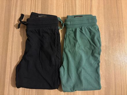 H&M Siyah ve Yeşil Eşofman Altı Seti