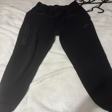 Nike tech