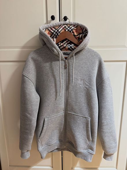 Burberry Fermuarlı Kapüşonlu Hırka