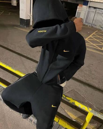 Nike Eşofman Takımı