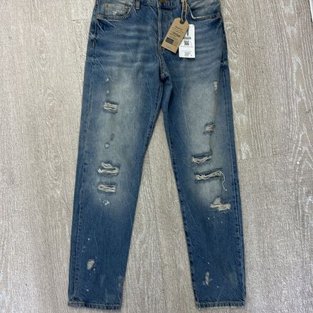Yırtık Jean Pantolon