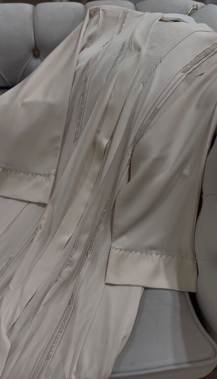 Bej abaya-kimono