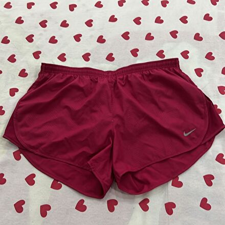 Nike Bordo Spor Şort