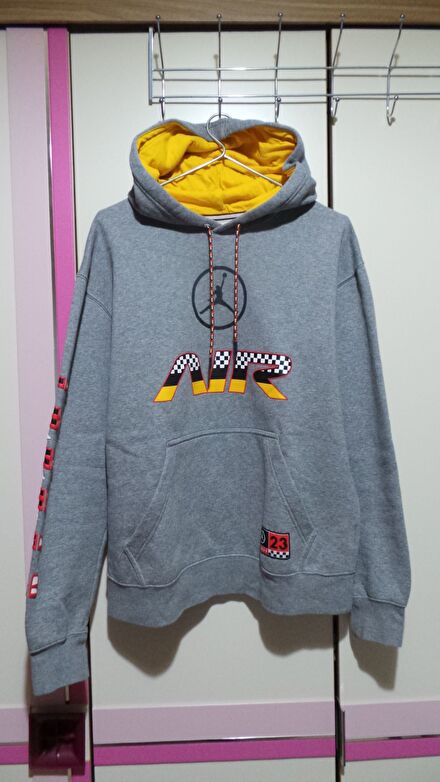 Nike jordan sweatshirt