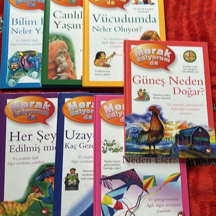 Çocuklar İçin Merak Ediyorum Seti