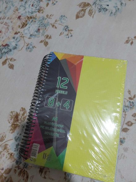 12 Konulu A4 Defter
