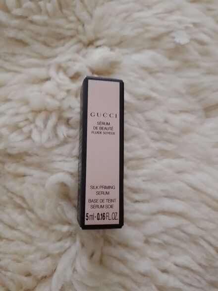 Gucci Silk Priming Serum