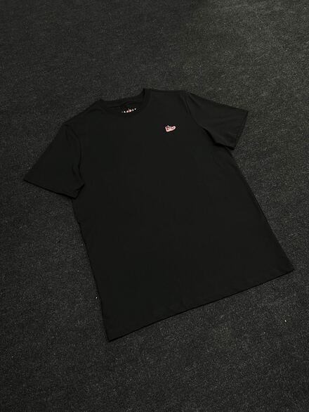 Jordan Sneaker logo Tshirt