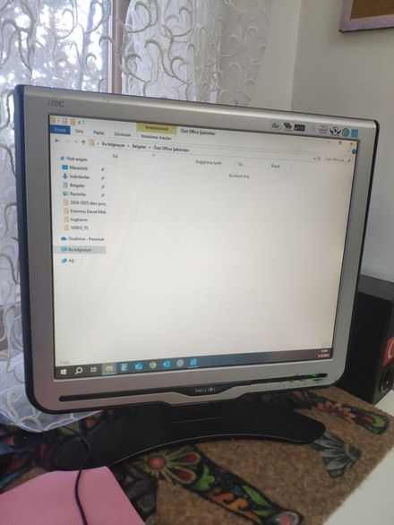 Philips monitör