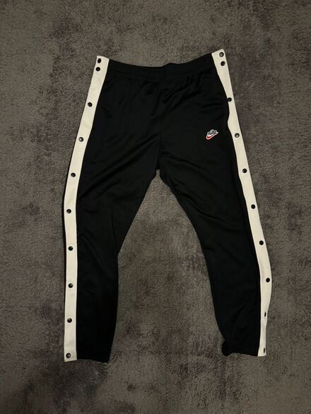 nike tearaway pants black