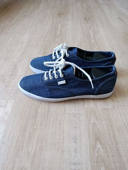 Orjinal Levi's yenide farksız 39