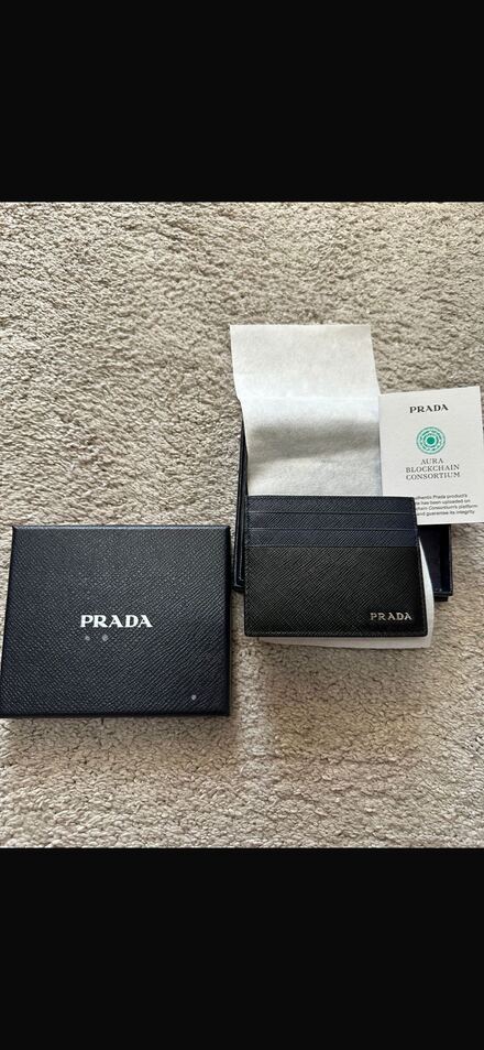 Prada erkek kartlık