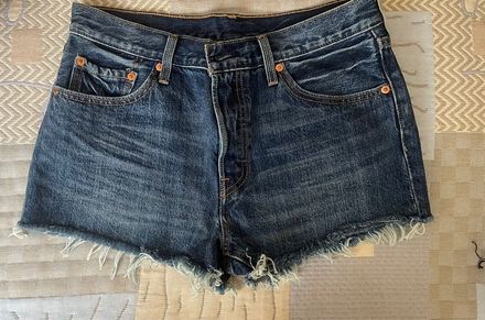 Levi’s 501 sort 29 beden