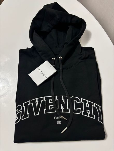 Givenchy Sweatshirt