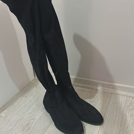 Mango diz üstü çorap çizme