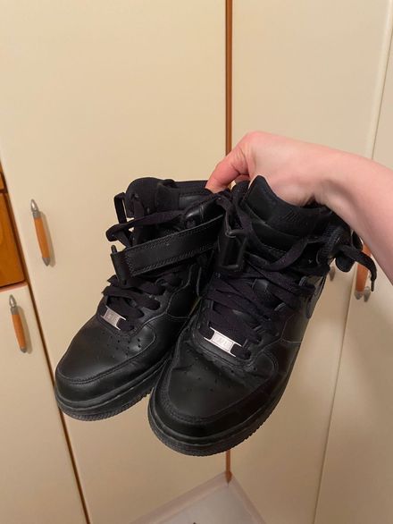 Nike Air Force Mid