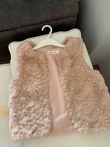 H&M peluş kız çocuk yelek