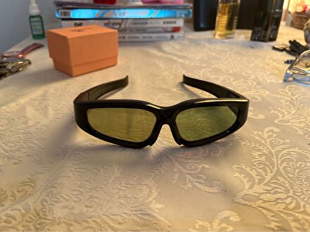 LG 3D televizyon gözlüğü