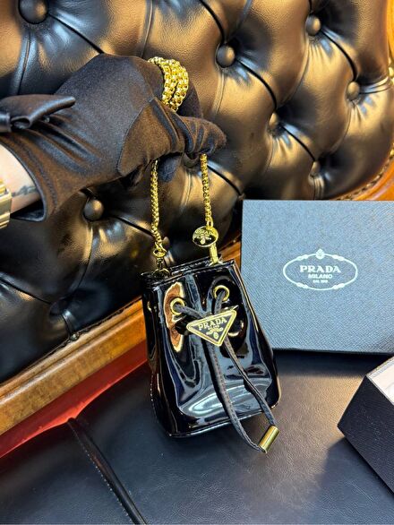 Prada Siyah Mini Çanta