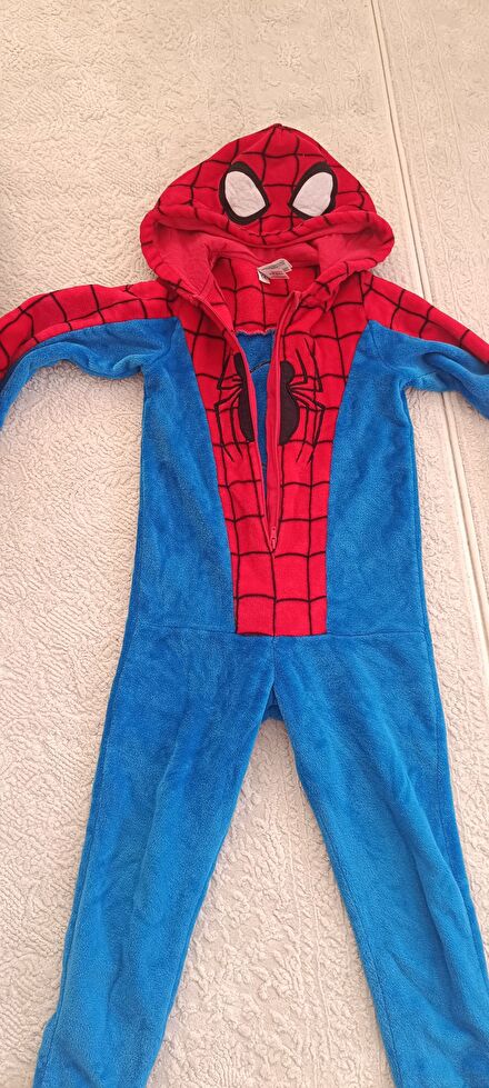 Spiderman tulum