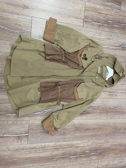 Kapüşonlu Beige Parka