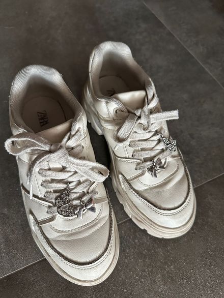 Zara Beyaz Sneaker