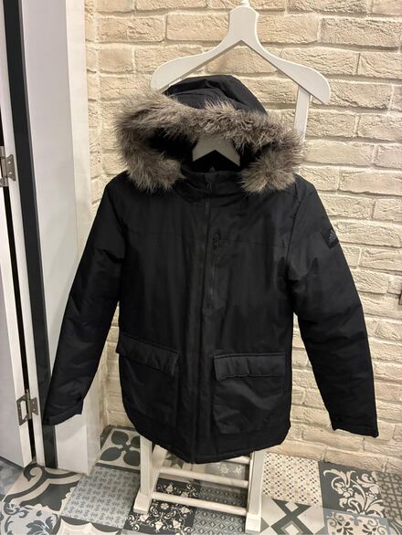 Adidas Mont