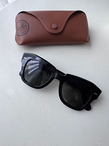 Ray-Ban Siyah Erkek Güneş Gözlüğü