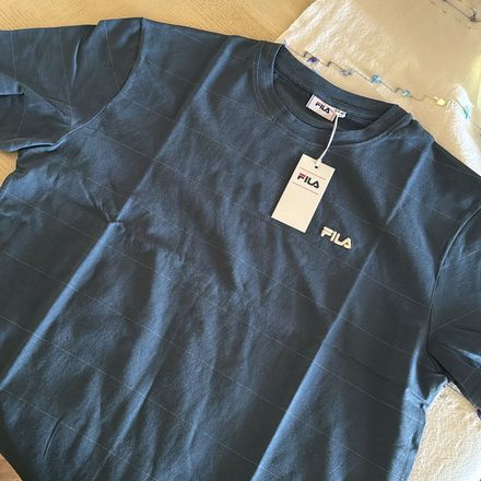 Erkek nakış logo fila tişört