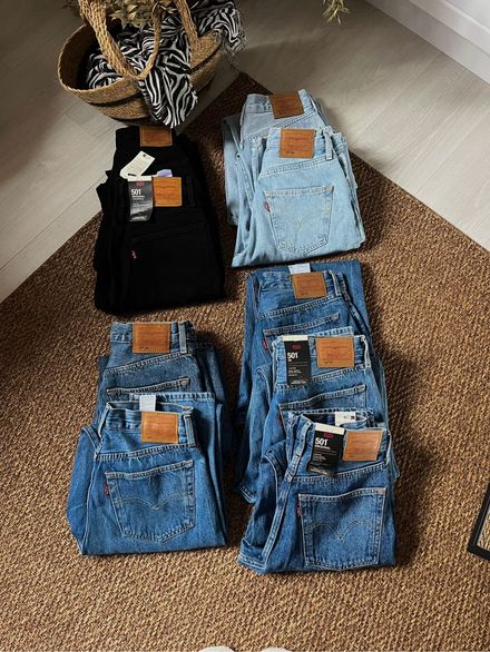 Levis Jean