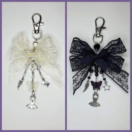 Black & White Swan çanta dantel charmı