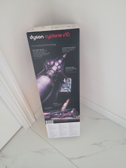 Orjinal Dyson v10 Şarjlı Süpürge