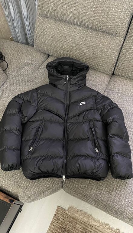 Nike Storm Fit Puffer Mont