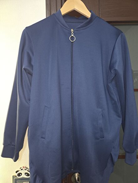 Mavi fermuarlı sweat