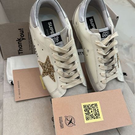 Golden Goose yurtdışından İtalya’dan