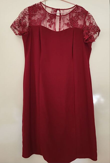 Bordo Dantel Detaylı Abiye Elbise