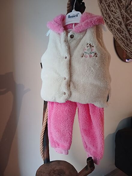 Bayramlık Peluş Takım Şapkalı Çok Şirin