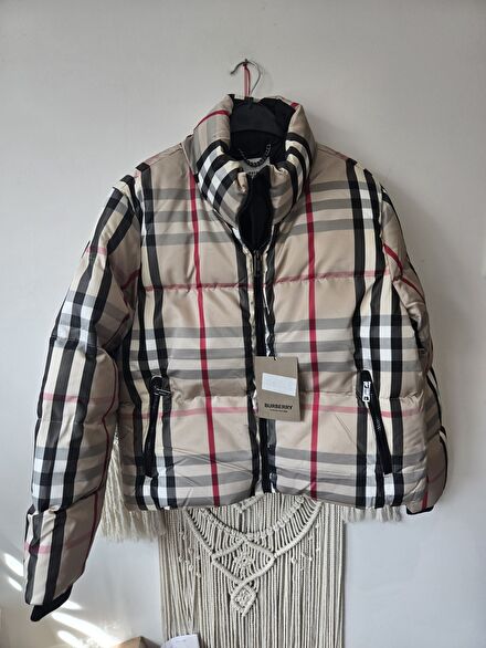 #Burberry#mont#ekose#