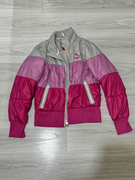 Puma renk bloklu şişme mont
