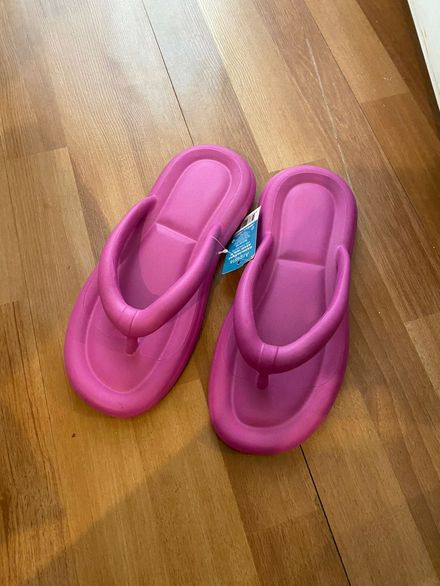 Pembe y2k parmakarası terlik.