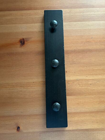 Hemnes Siyah Ahşap Askı