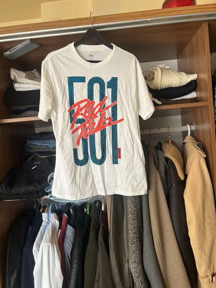 Beyaz Levi's 501 Red Tab Tişört